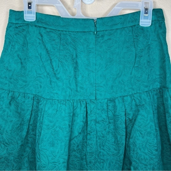 Size 2 J Crew Green Skirt Floral Mini Lined Zip Closure  Event Holiday Party - Picture 4 of 8